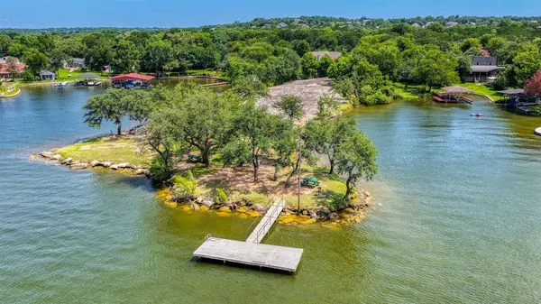 3504 Sleepy Water Road, Granbury, TX 76048
