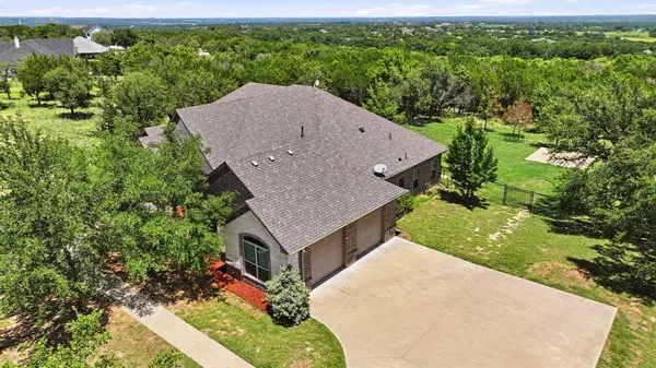 1522 County Road 2026, Glen Rose, TX 76043