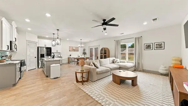 2306 Pedernales Court, Granbury, TX 76048