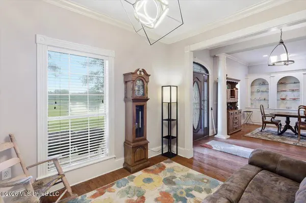 1521 Lake Mimosa Drive, Raymond, MS 39154
