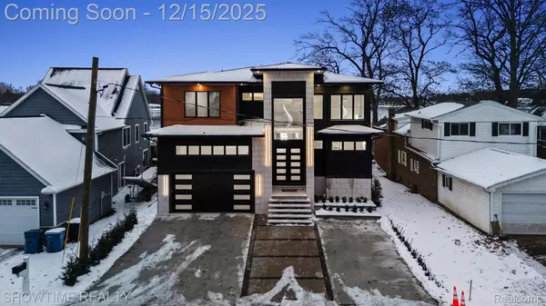 13281 Haddon ST, Fenton, MI 48430