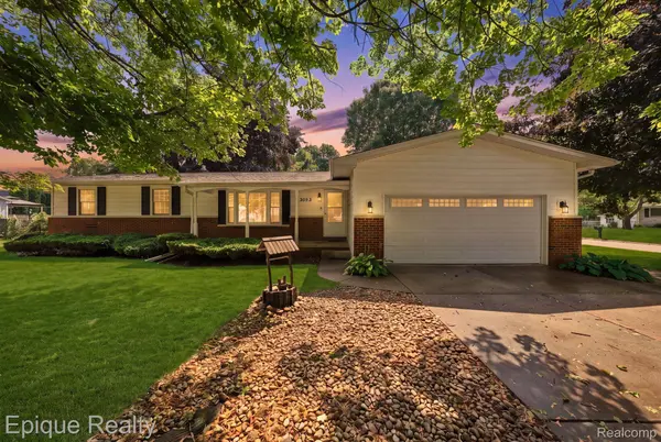 2083 Holly Tree DR, Davison Township, MI 48423