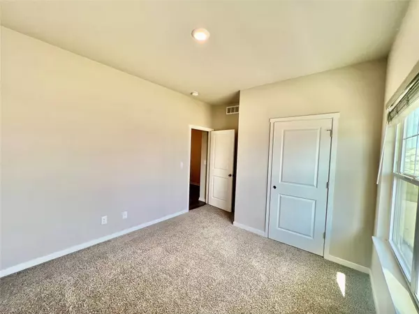 3106 NW Westwood Street, Ankeny, IA 50023