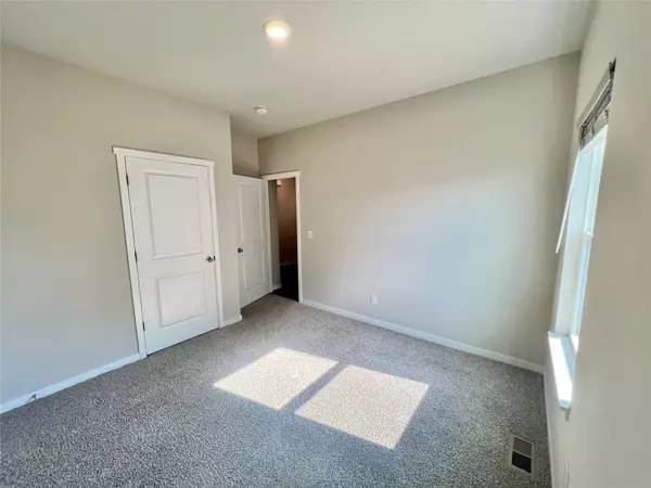 3106 NW Westwood Street, Ankeny, IA 50023