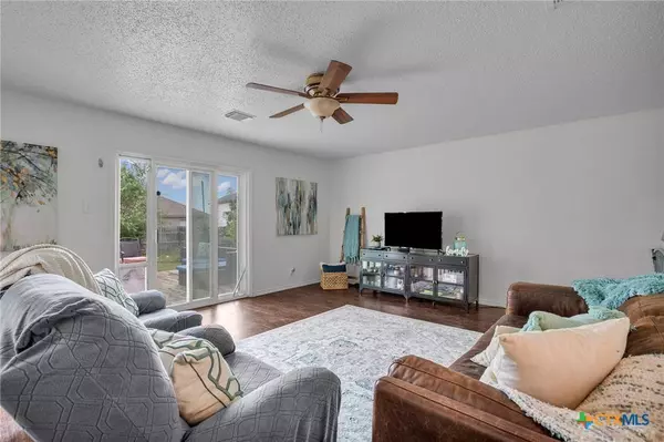 1137 Stone Bluff BLF, New Braunfels, TX 78130