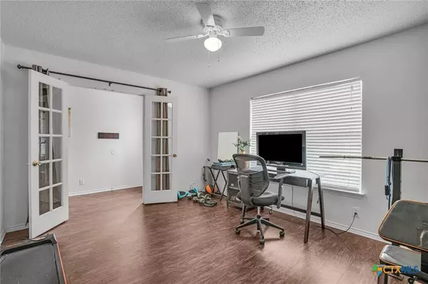 1137 Stone Bluff BLF, New Braunfels, TX 78130