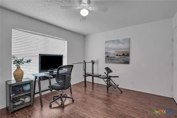 1137 Stone Bluff BLF, New Braunfels, TX 78130