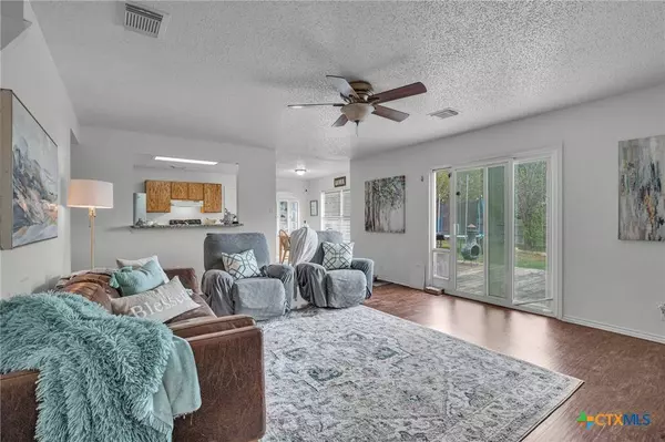 1137 Stone Bluff BLF, New Braunfels, TX 78130