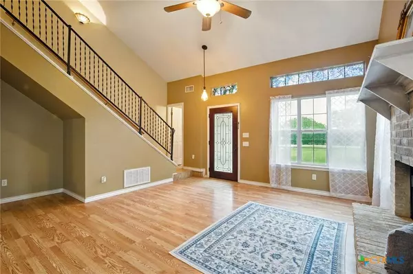 148 Rogues HOLW, Seguin, TX 78155