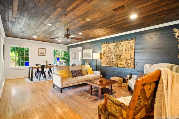 1510 Lee, New Braunfels, TX 78130