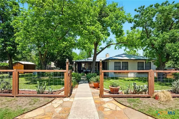 1510 Lee ST, New Braunfels, TX 78130