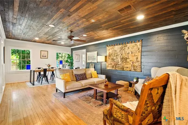 1510 Lee ST, New Braunfels, TX 78130