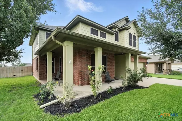 1661 Twin CV, Kyle, TX 78640