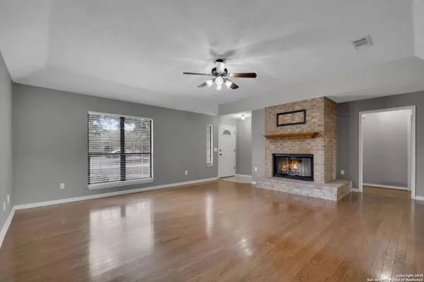 2277 Abbey, New Braunfels, TX 78130