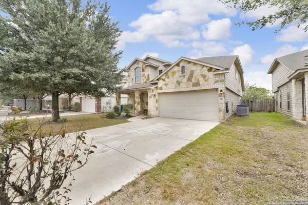 945 Lauren, New Braunfels, TX 78130