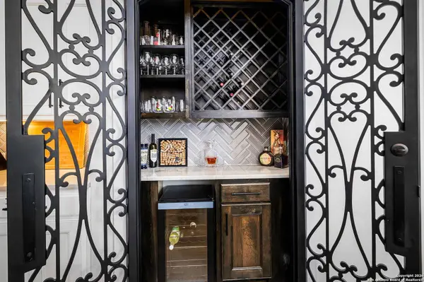 1471 Redcloud Peak, Canyon Lake, TX 78133