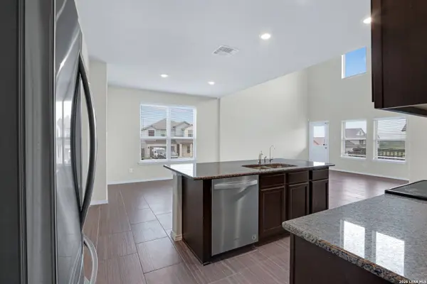 3644 Space Cloud, New Braunfels, TX 78130