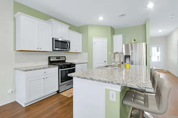 219 PEBBLE CREEK RUN, New Braunfels, TX 78130