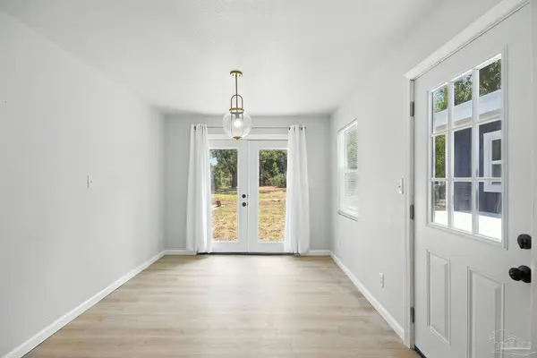 609 Pelham Rd, Pensacola, FL 32507