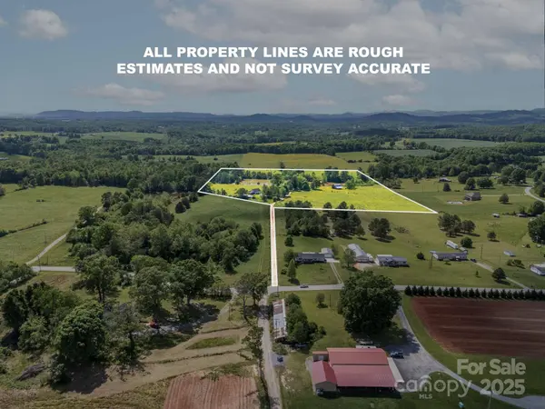 191 Bluebird DR, Hiddenite, NC 28636