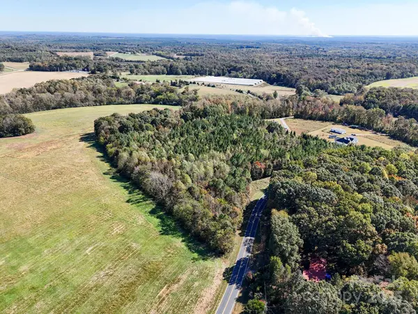 1117 Hoyt Scott RD, Bear Creek, NC 27207