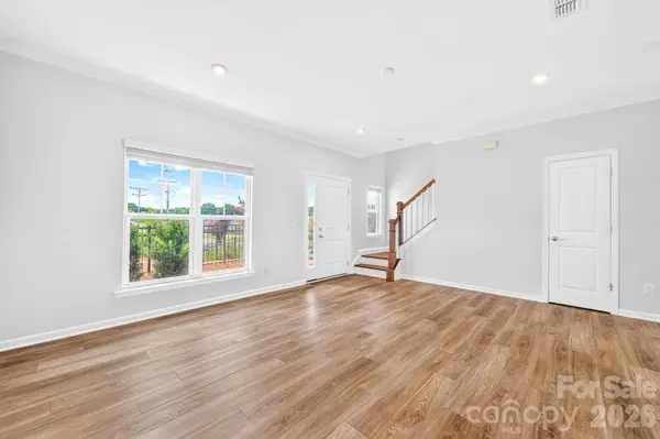 1814 Saint Louis ALY NW, Concord, NC 28027
