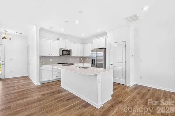 1814 Saint Louis ALY NW, Concord, NC 28027
