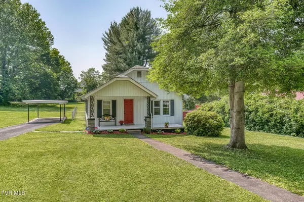 105 Crossway RD, Bristol, VA 24201