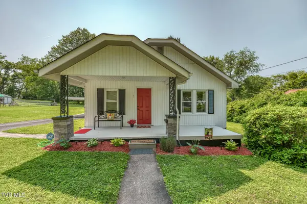 105 Crossway RD, Bristol, VA 24201