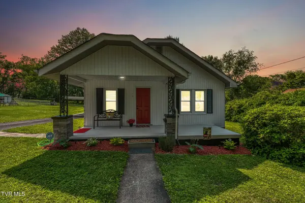 105 Crossway RD, Bristol, VA 24201