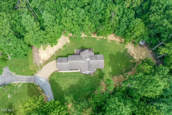 128 Tanner DR, Elizabethton, TN 37643