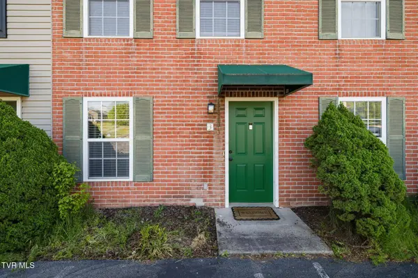568 Gray Station RD #Apt 3, Johnson City, TN 37615