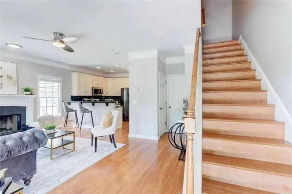 170 Bowen CIR, Atlanta, GA 30315