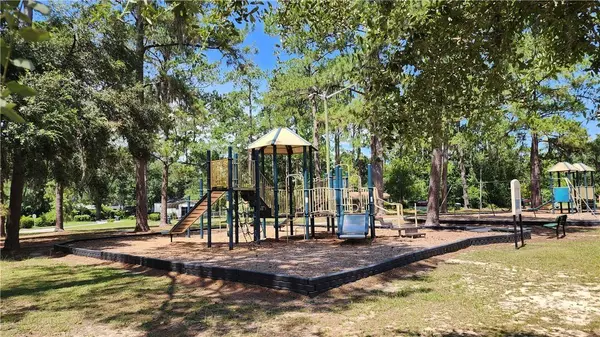 140 Timberline DR, Savannah, GA 31404