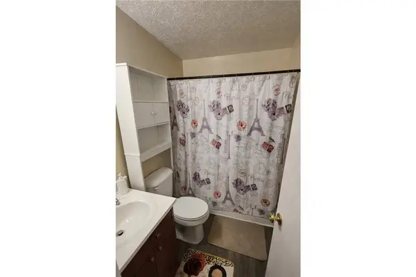 231 Holiday CIR, Savannah, GA 31419