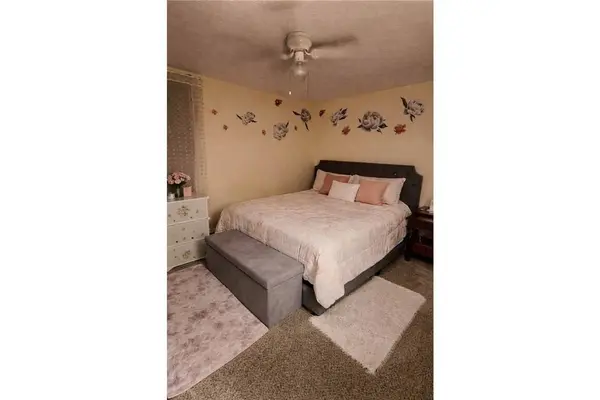 231 Holiday CIR, Savannah, GA 31419