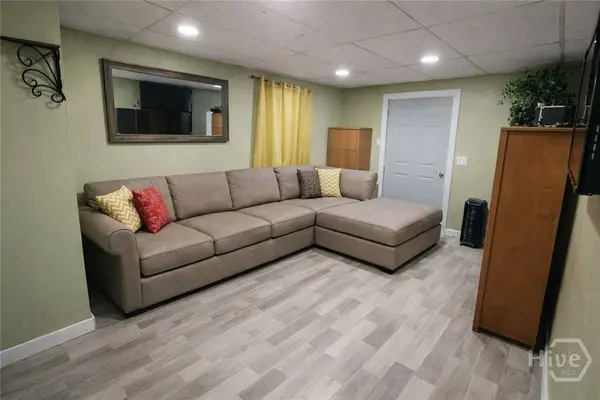 2221 Lorraine CT, Savannah, GA 31404
