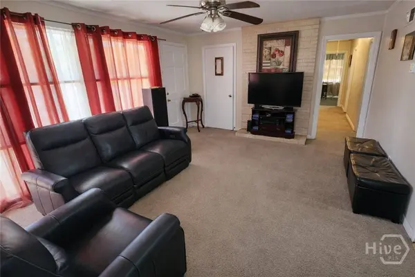 2348 Toussaint AVE, Savannah, GA 31404