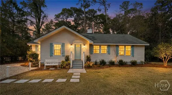 30 Noble Glen DR, Savannah, GA 31406