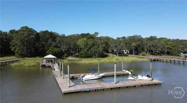 21 Noble Glen DR, Savannah, GA 31406