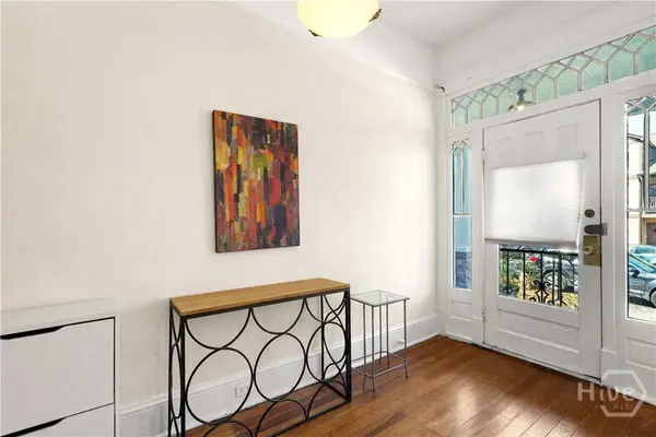 545 E Park AVE, Savannah, GA 31401