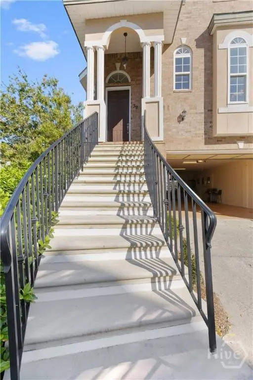 39 Hidden Pointe DR, Savannah, GA 31419
