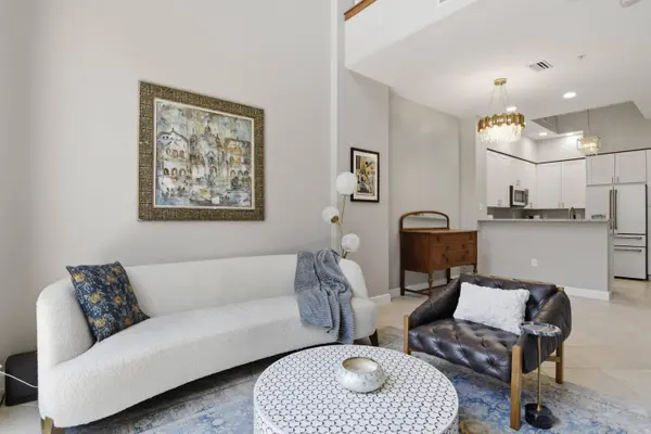 801 S Olive AVE #206, West Palm Beach, FL 33401