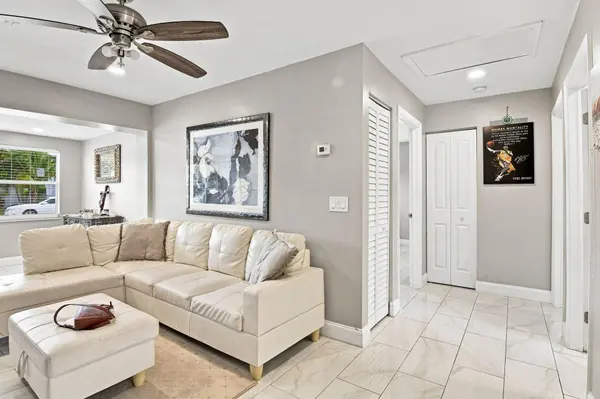 1217 W 32nd ST, Riviera Beach, FL 33404
