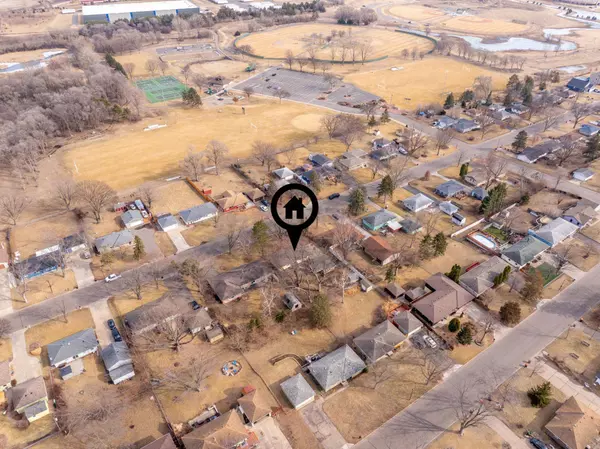 8790 Hamlet AVE S, Cottage Grove, MN 55016