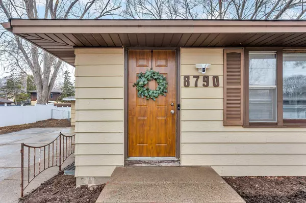 8790 Hamlet AVE S, Cottage Grove, MN 55016