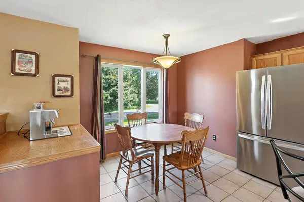 9672 Hale AVE S, Cottage Grove, MN 55016