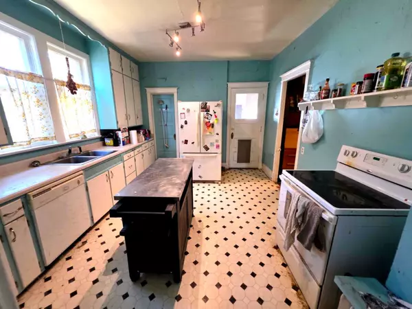 612 Jones ST, Eveleth, MN 55734