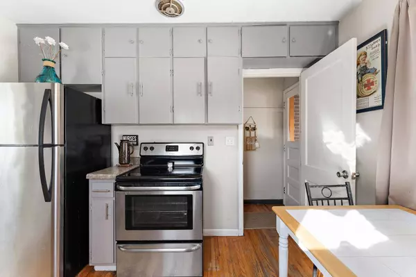 925 S Prairie ST, Lake City, MN 55041