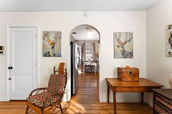 925 S Prairie ST, Lake City, MN 55041